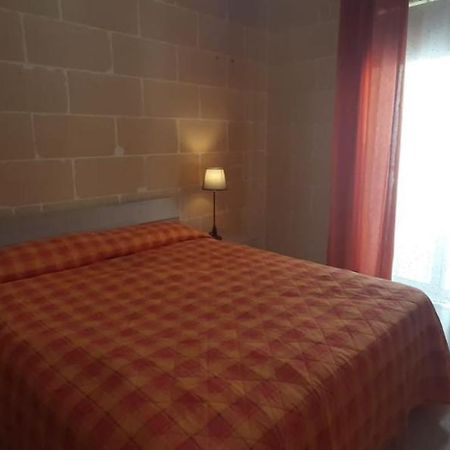 Your Basic Lodging Gozo Marsalforn Εξωτερικό φωτογραφία