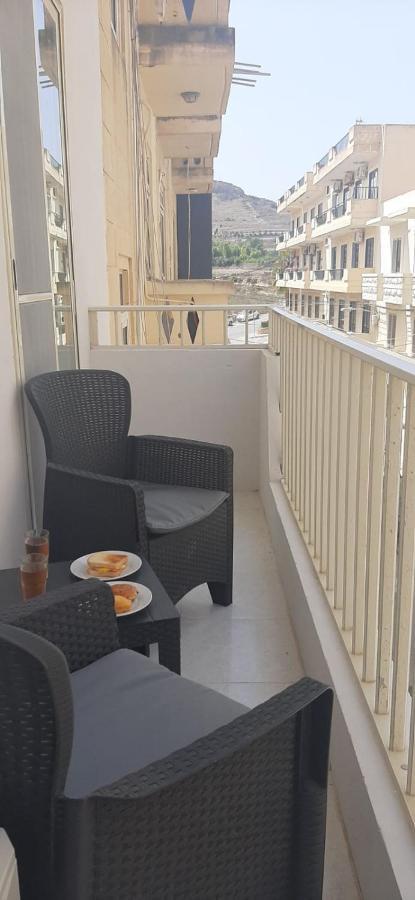 Your Basic Lodging Gozo Marsalforn Εξωτερικό φωτογραφία